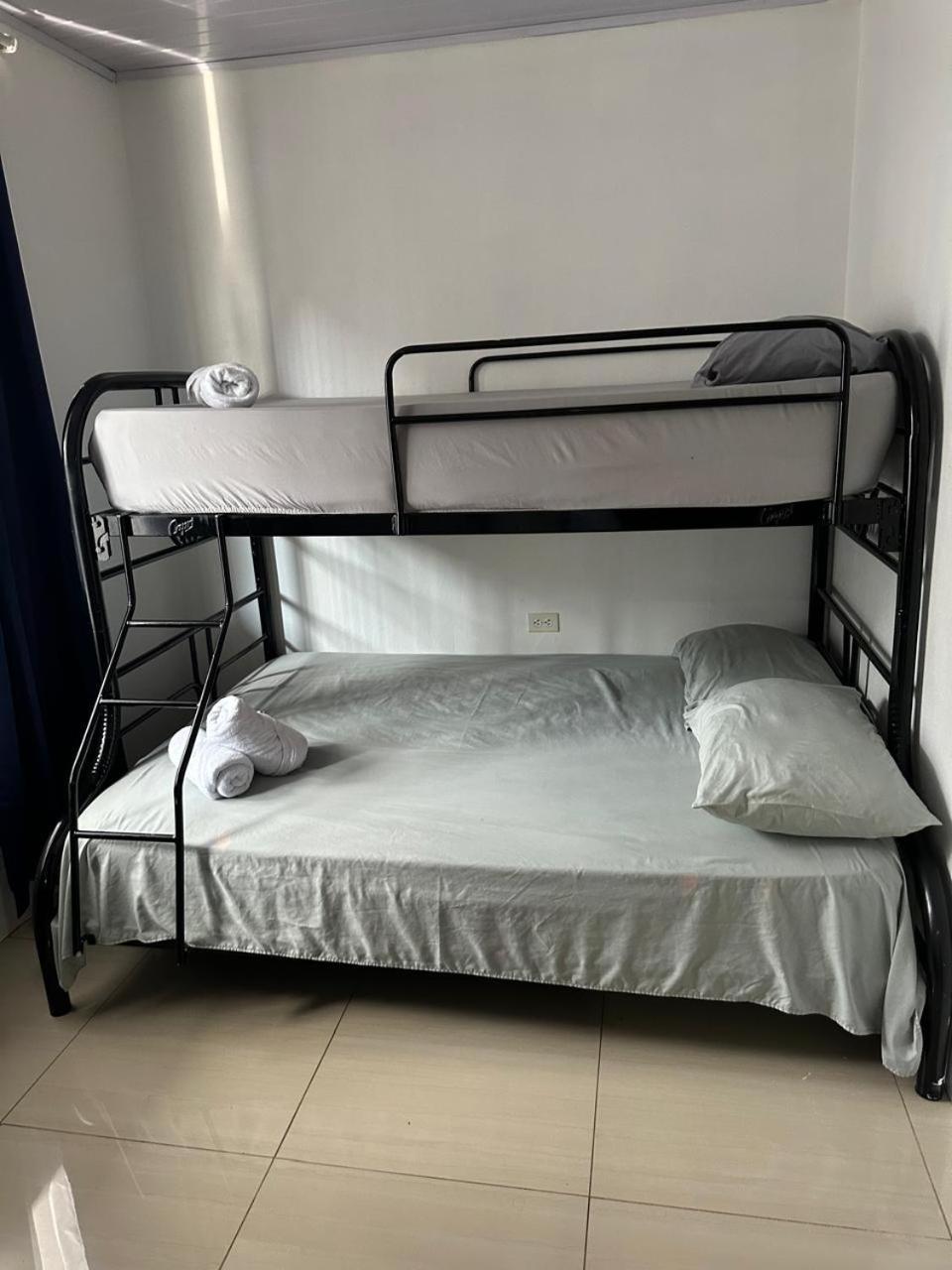 Apartamento Con Dos Habitaciones San Isidro De El General エクステリア 写真